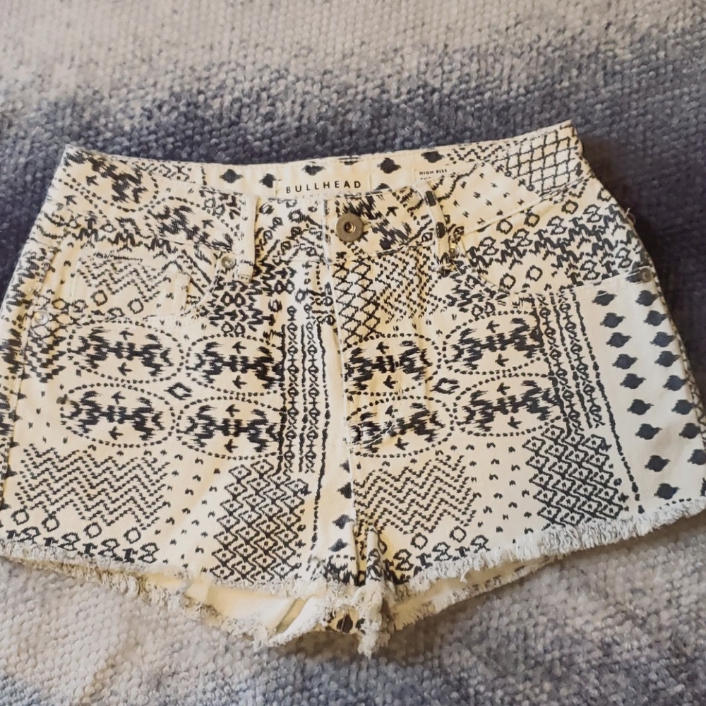 Bullhead high rise shorts